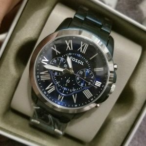 *SOLD* Men's blue Fossil watch NWT